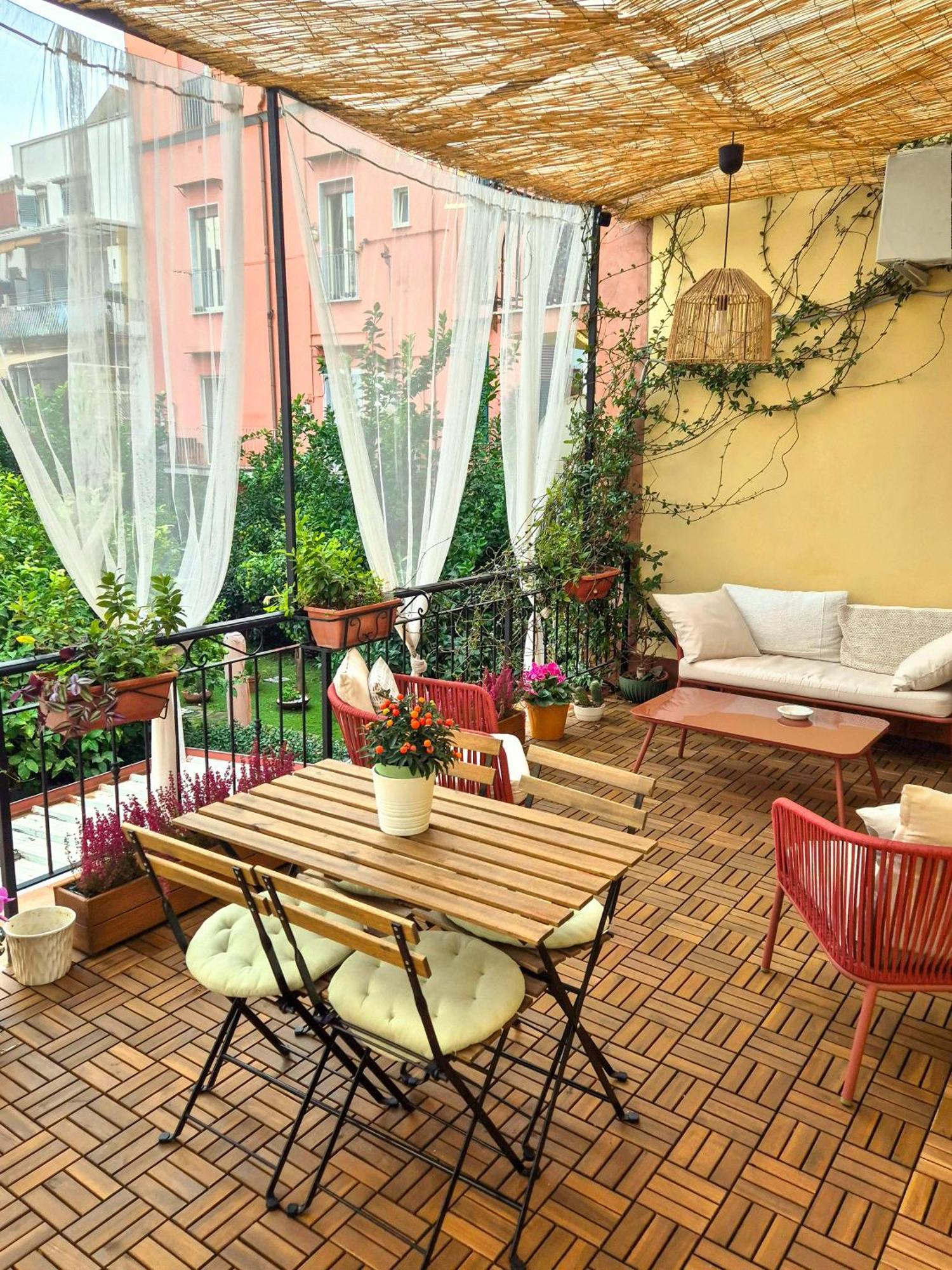 Апартаменты La Terrazza Al Museo Неаполь Экстерьер фото